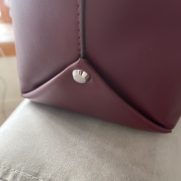 SALE🍁NEW Michael Kors Zena Extra Large Tote/Merlot HOT COLOR🍁 - Picture 8 of 10